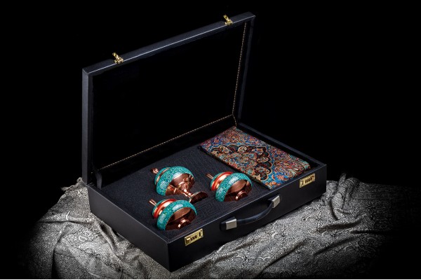 Turquoise Chocolate Pot (2)-600x400